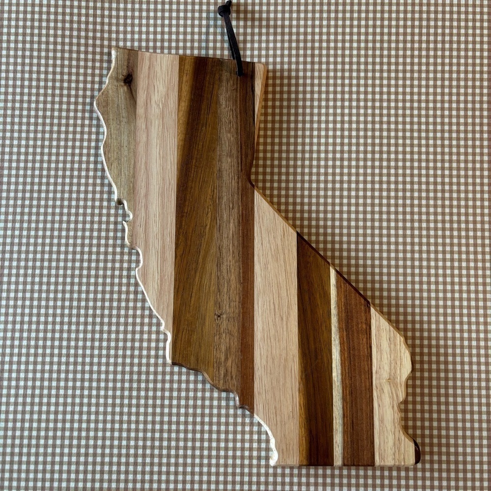 California State decor‎ wooden cutting board